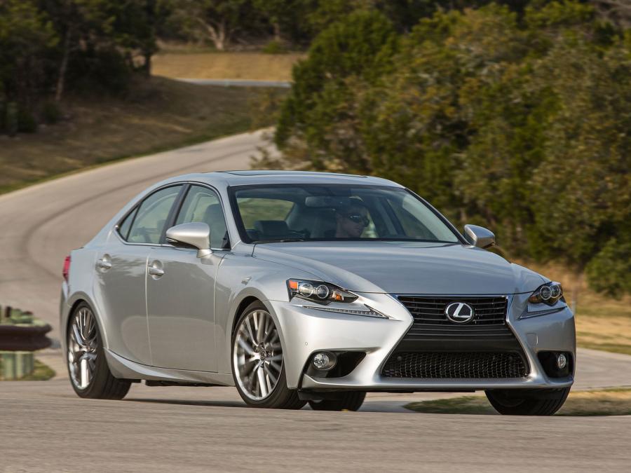  Lexus IS250 2013 года  (фото 2 из 9)